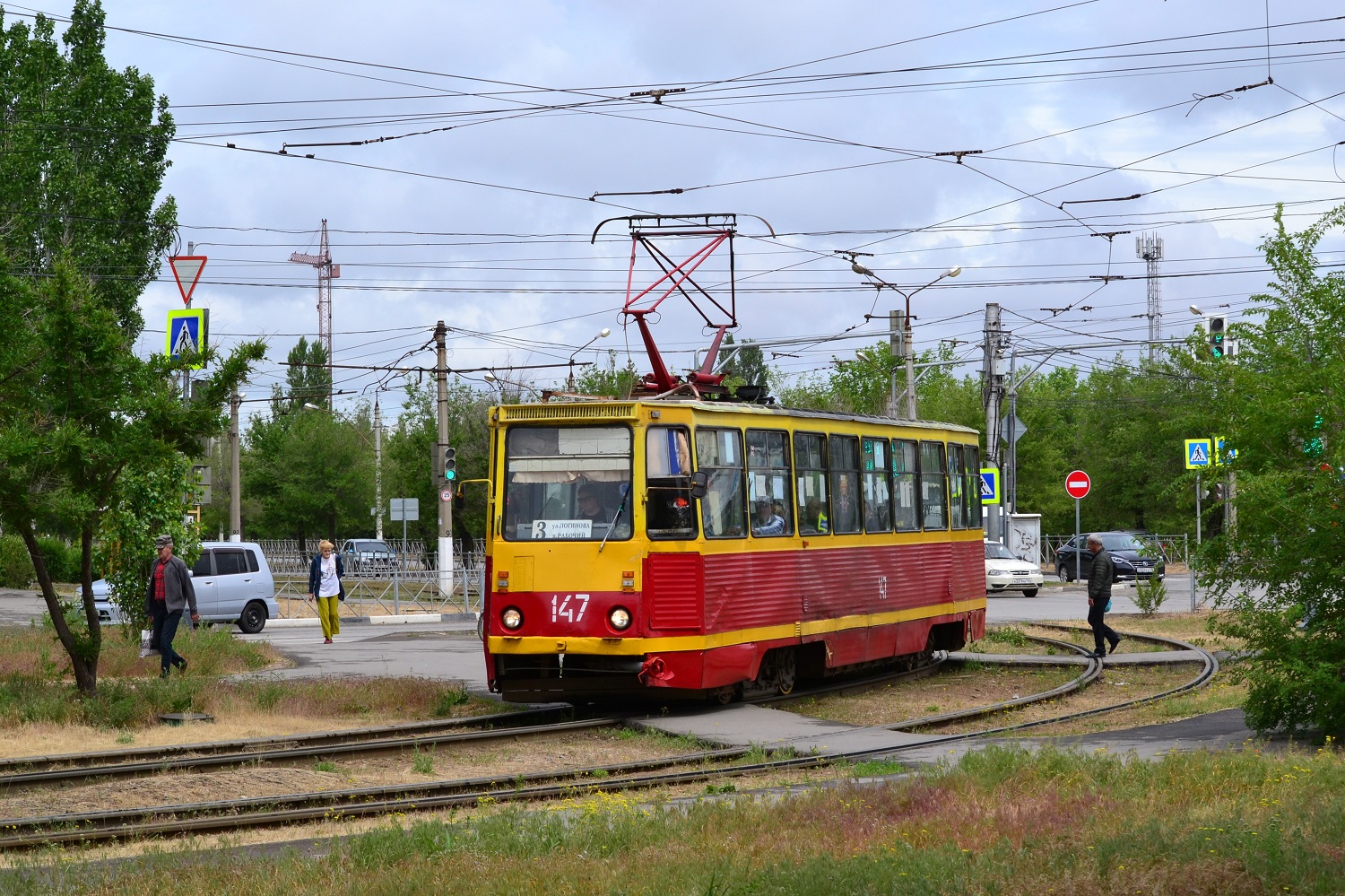 Волжский, 71-605А № 147