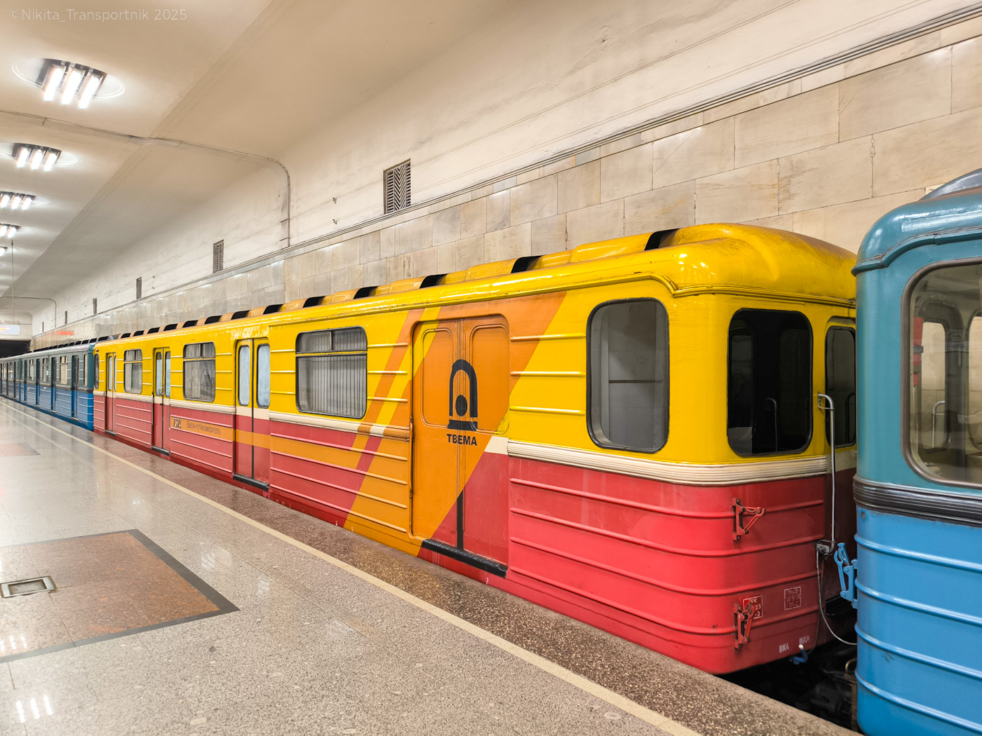 Москва, 81-714 (ЛВЗ) № 7374