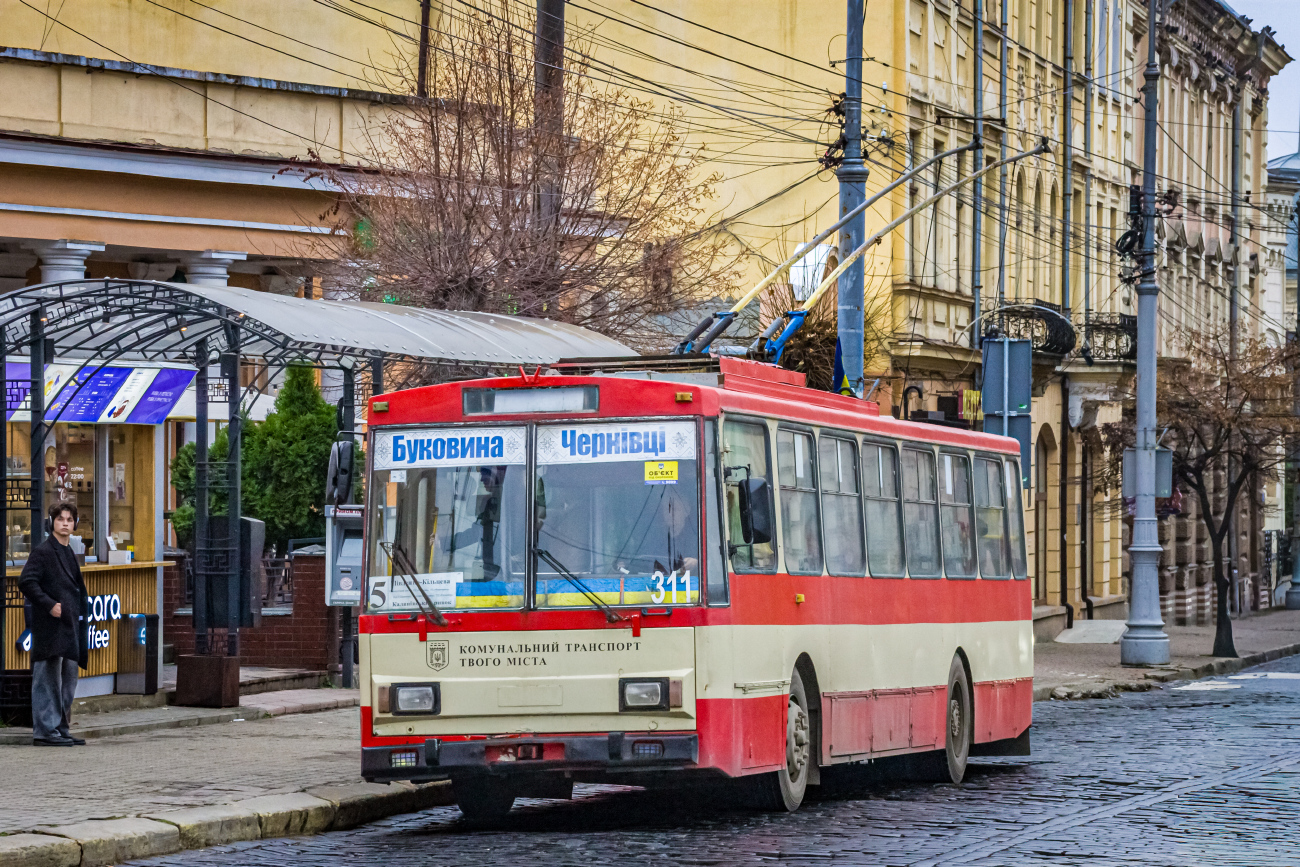 Черновцы, Škoda 14Tr11/6 № 311