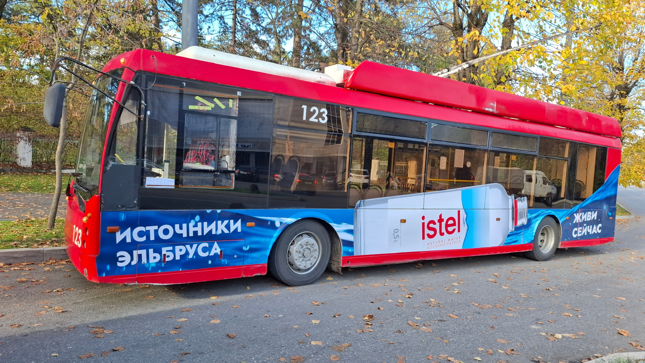 Нальчик, Тролза-5265.00 «Мегаполис» № 123