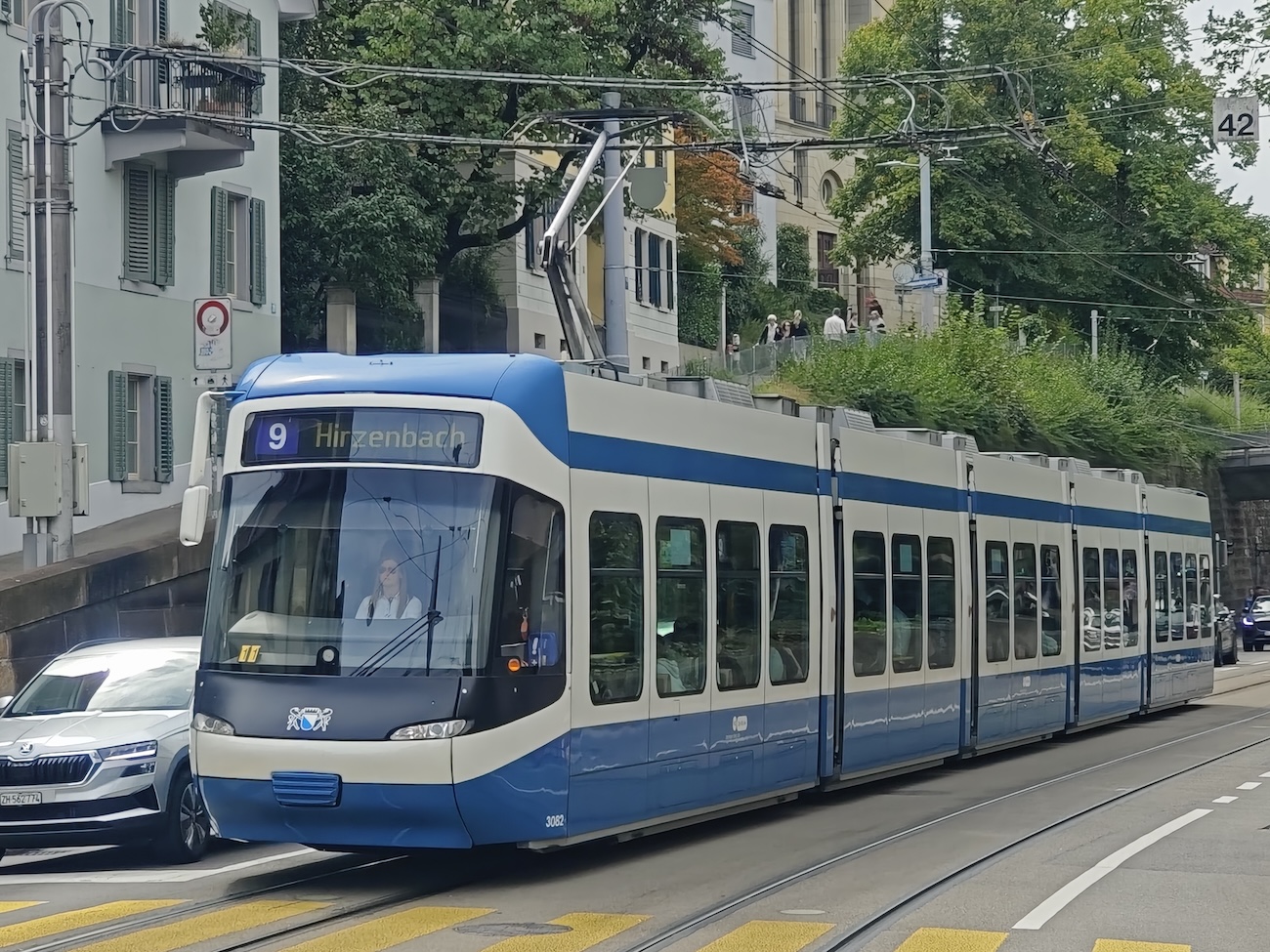 Цюрих, Bombardier Cobra № 3082