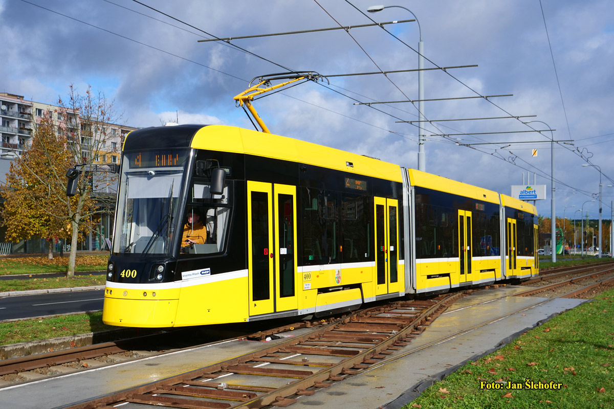 Plzeň, Škoda 40T ForCity Smart — 400