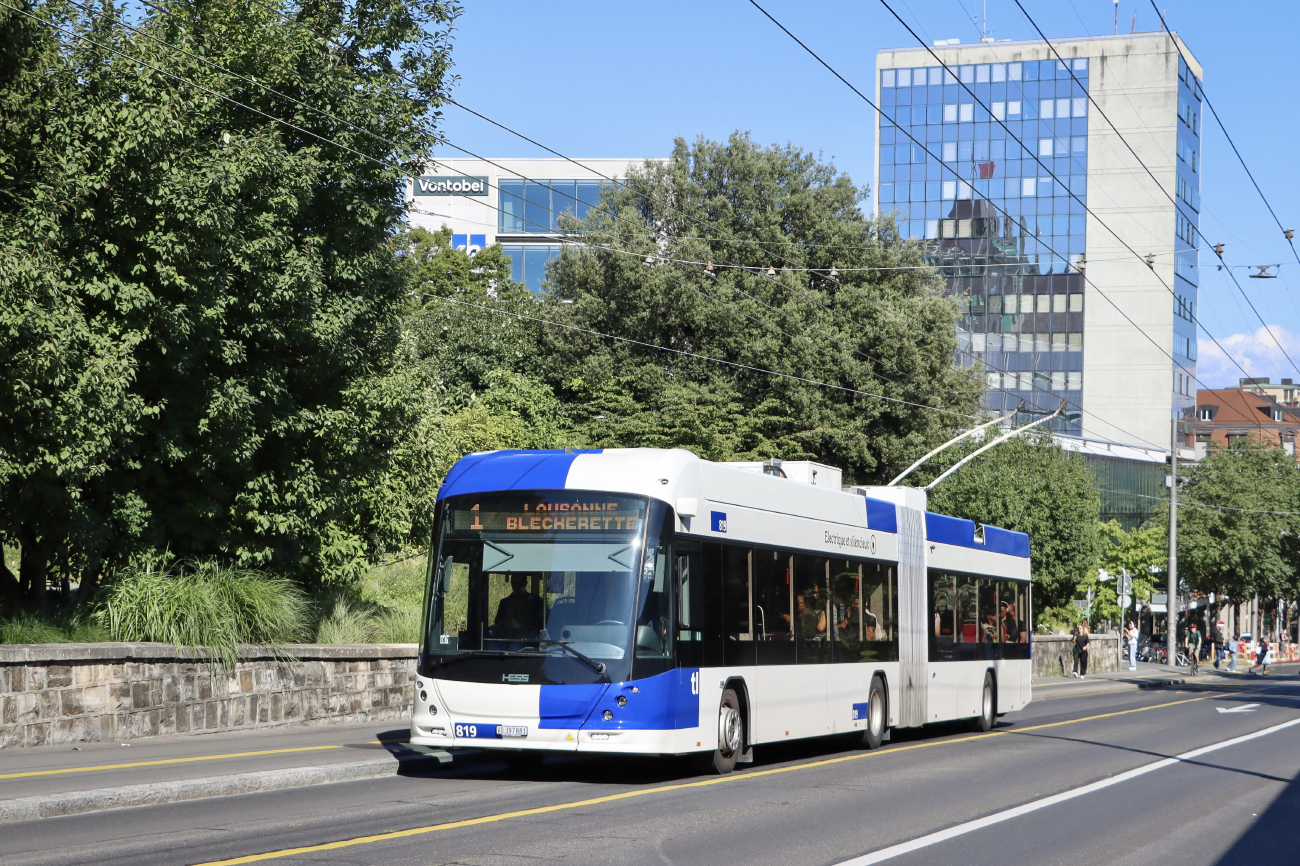 Lausanne, Hess lighTram 19 DC Br. 819