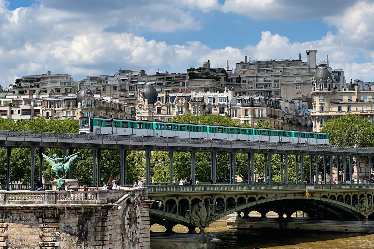 Paris - Versailles - Yvelines, Alstom MP 73 Br. 6525