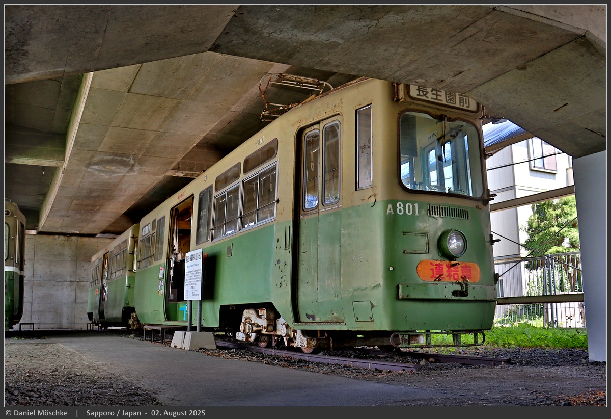 Саппоро, Шестиосный моторный вагон № A801-A802; Саппоро — Музей городского транспорта Саппоро