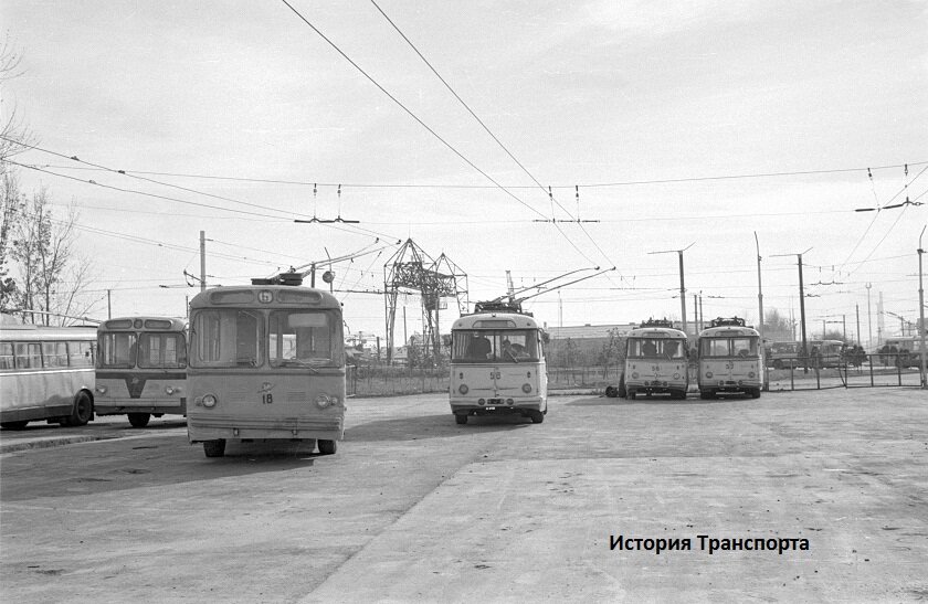 Рустави, ЗиУ-5Д № 18; Рустави, Škoda 9Tr № 56