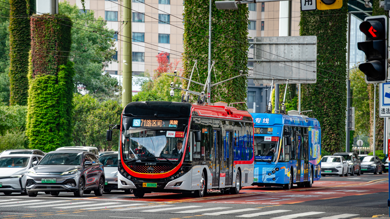 Шанхай, Yutong ZK5125C № Z2F-0125