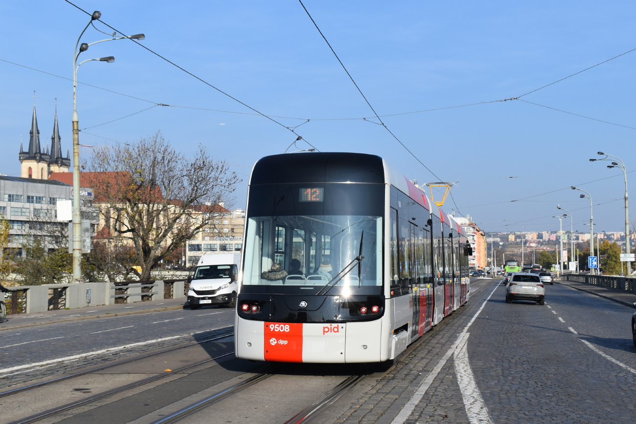 Prague, Škoda 52T ForCity Plus # 9508