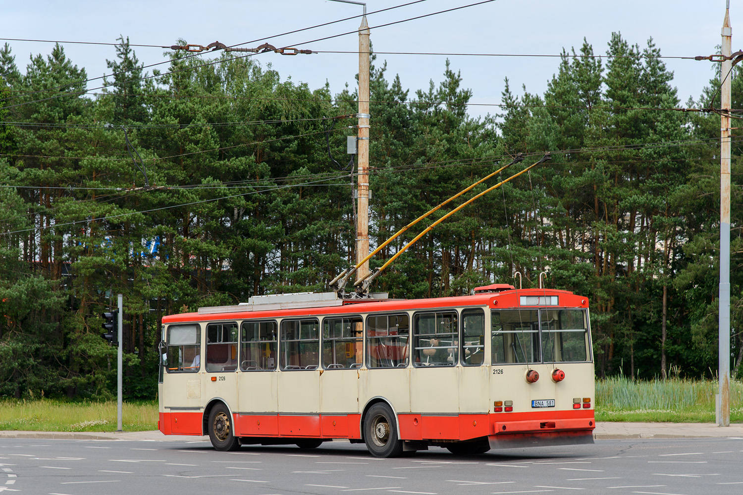 Вильнюс, Škoda 14Tr11/6 № 2126