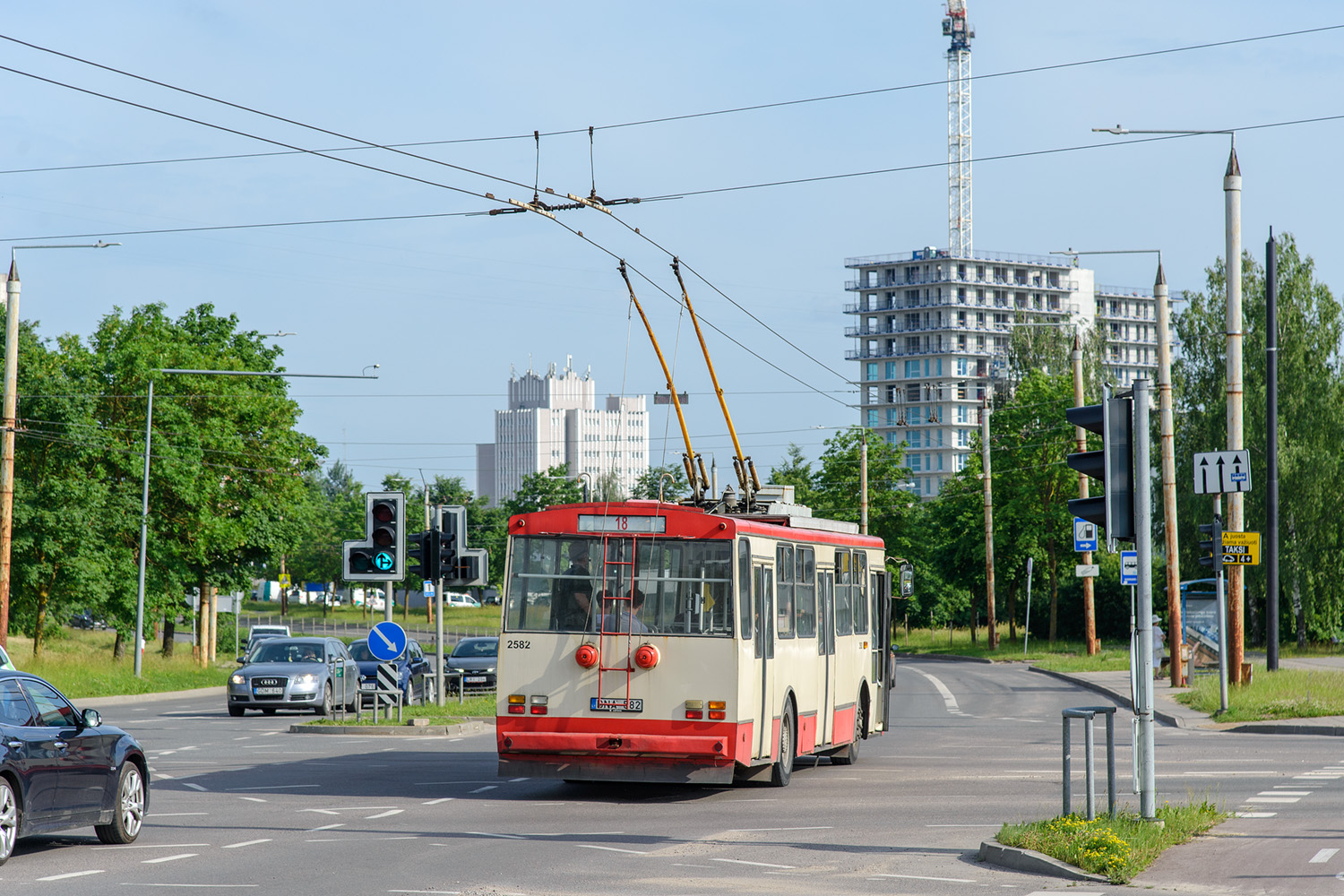 Vilnius, Škoda 14Tr07 № 2582