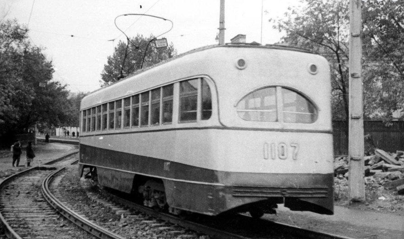 Kijev, M1 (KTC) Br. 1107; Kijev — Historical photos