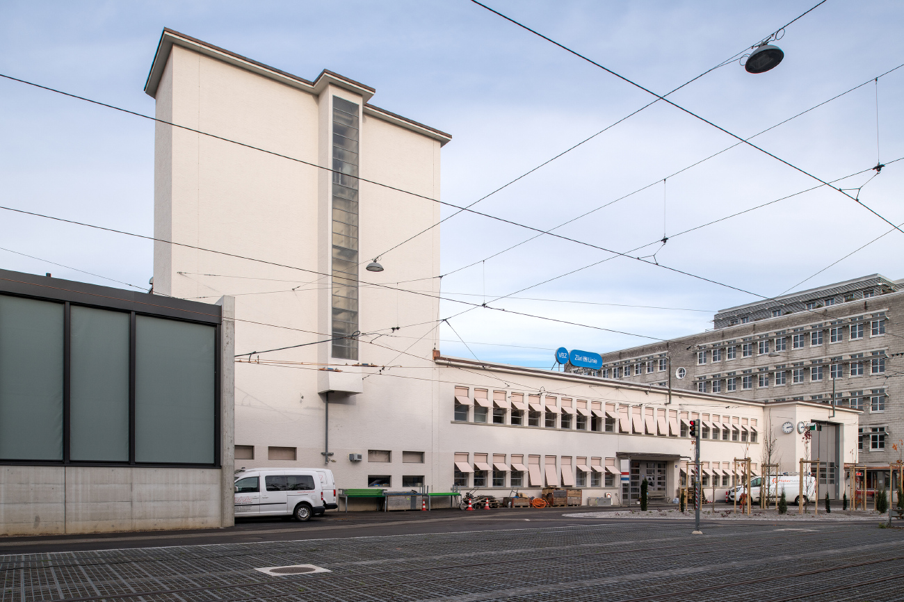 Zürich — Lines and Infrastructure