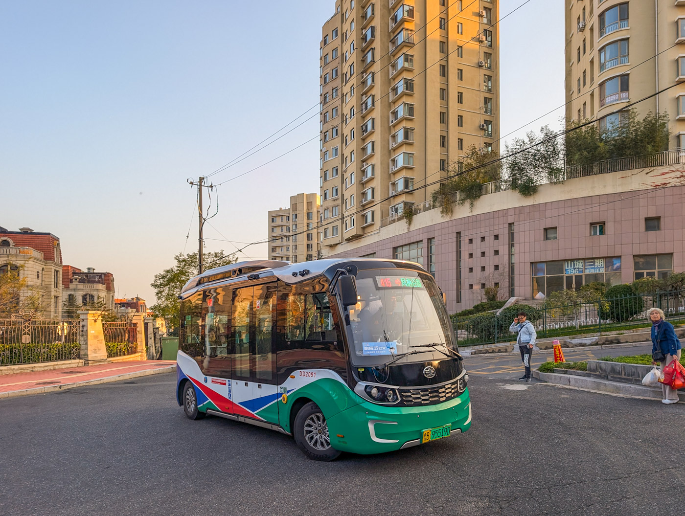 Qingdao, Jiefang CA6600URBEV21 č. DD2091