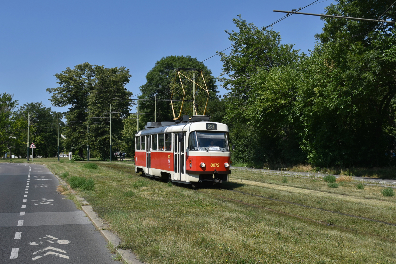 Прага, Tatra T3M2-DVC № 8072