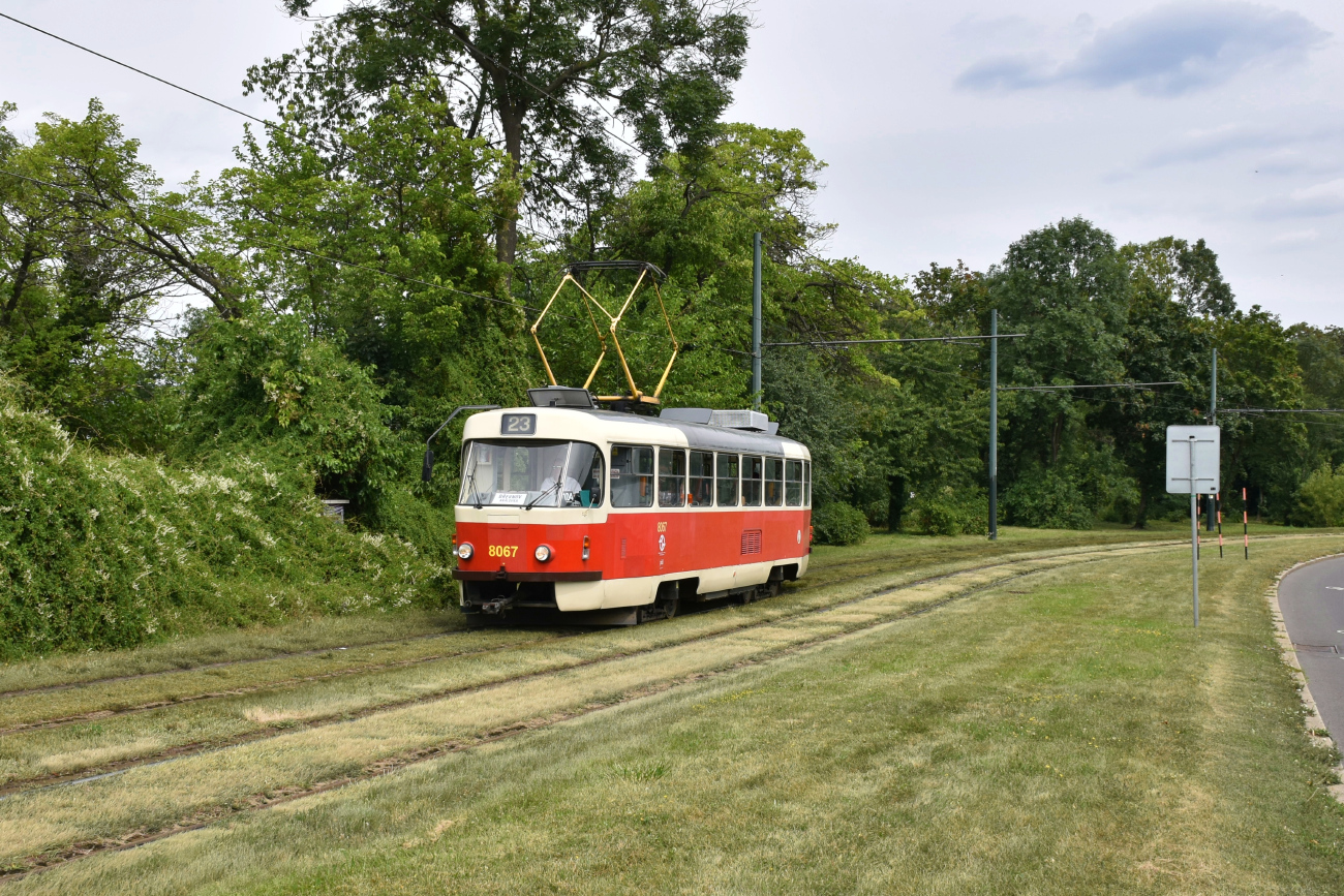 Praha, Tatra T3M2-DVC č. 8067