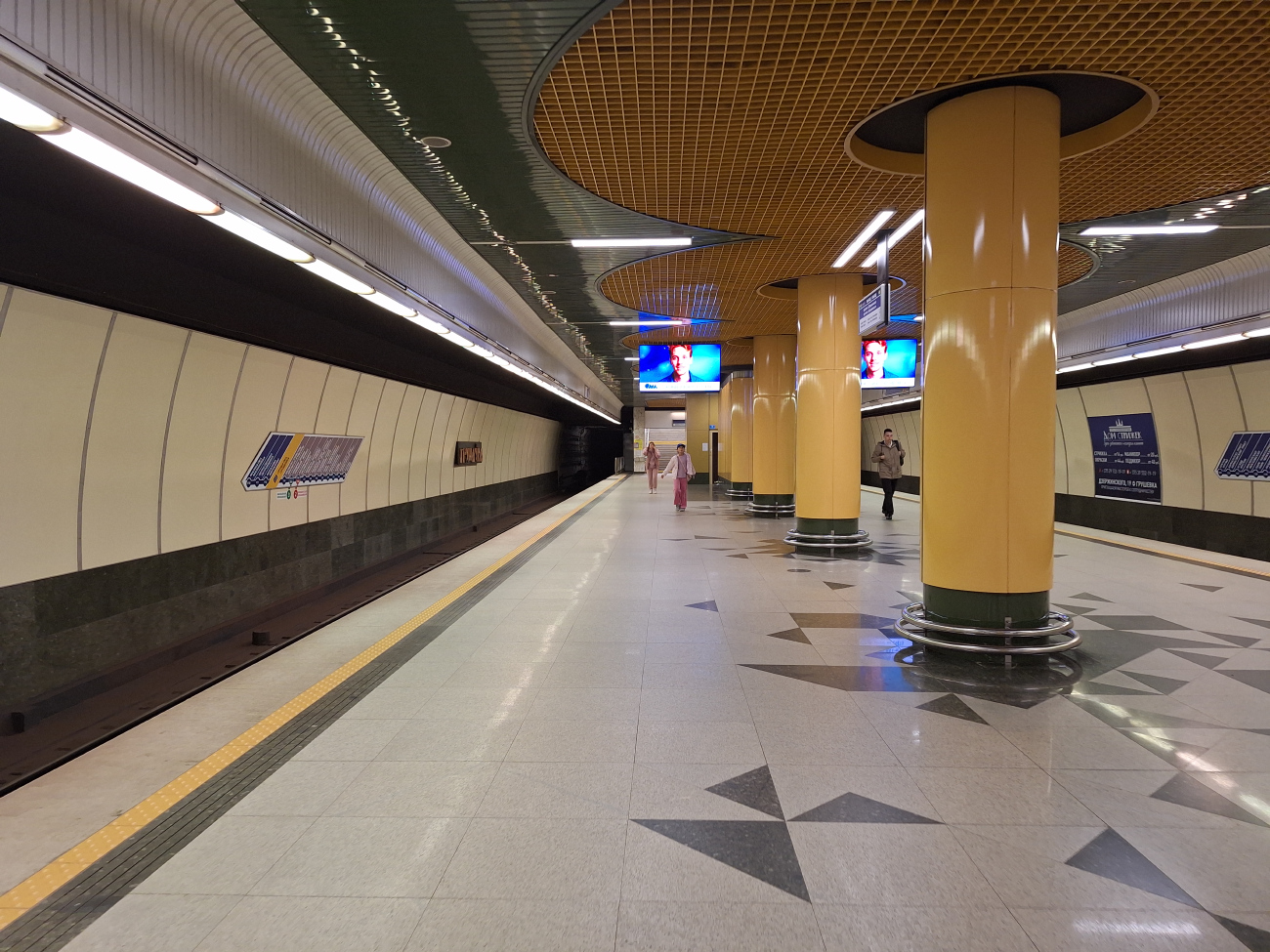 Минск — Метрополитен — [1] Московская линия