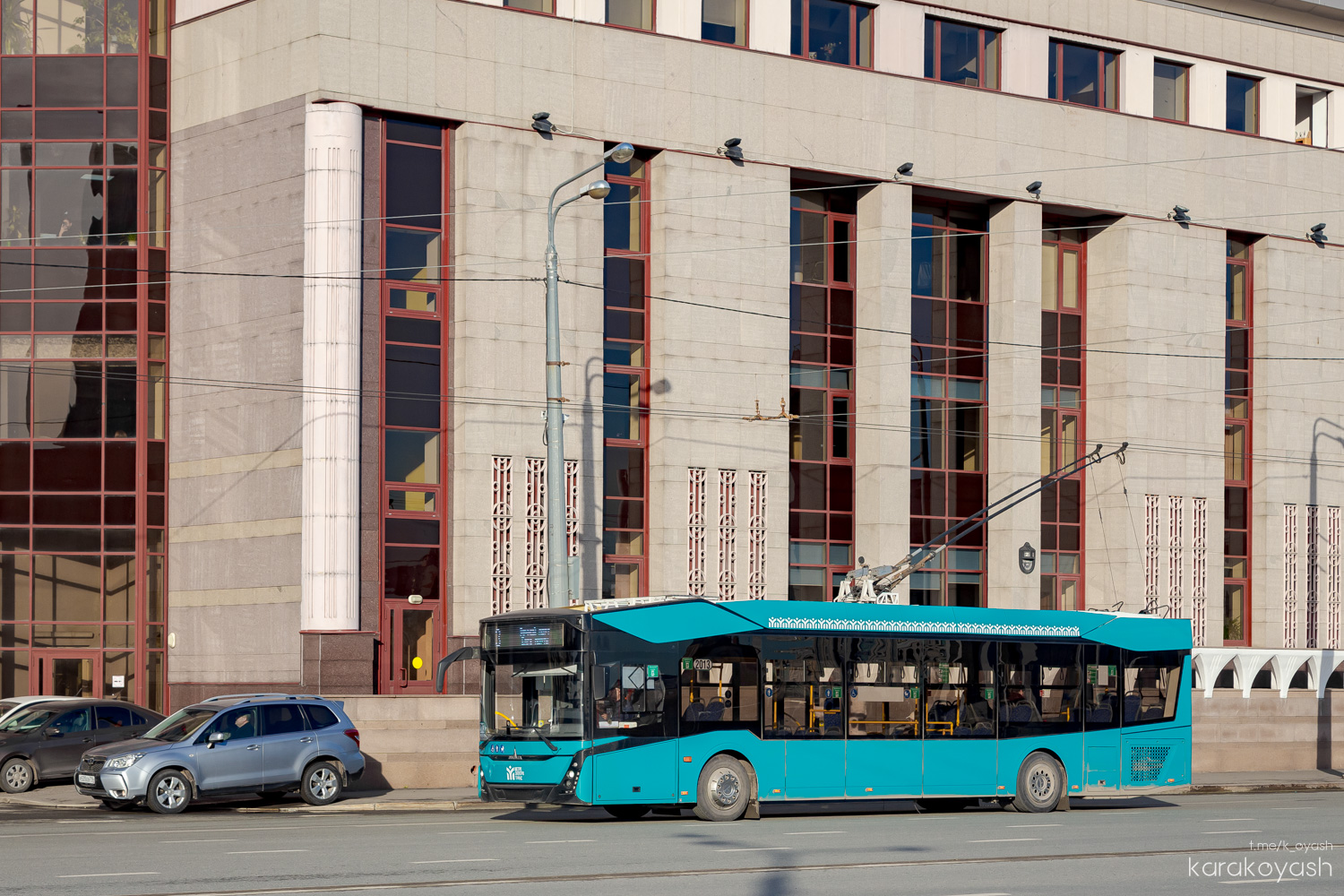 Казань, МАЗ-303Т22 № 2013