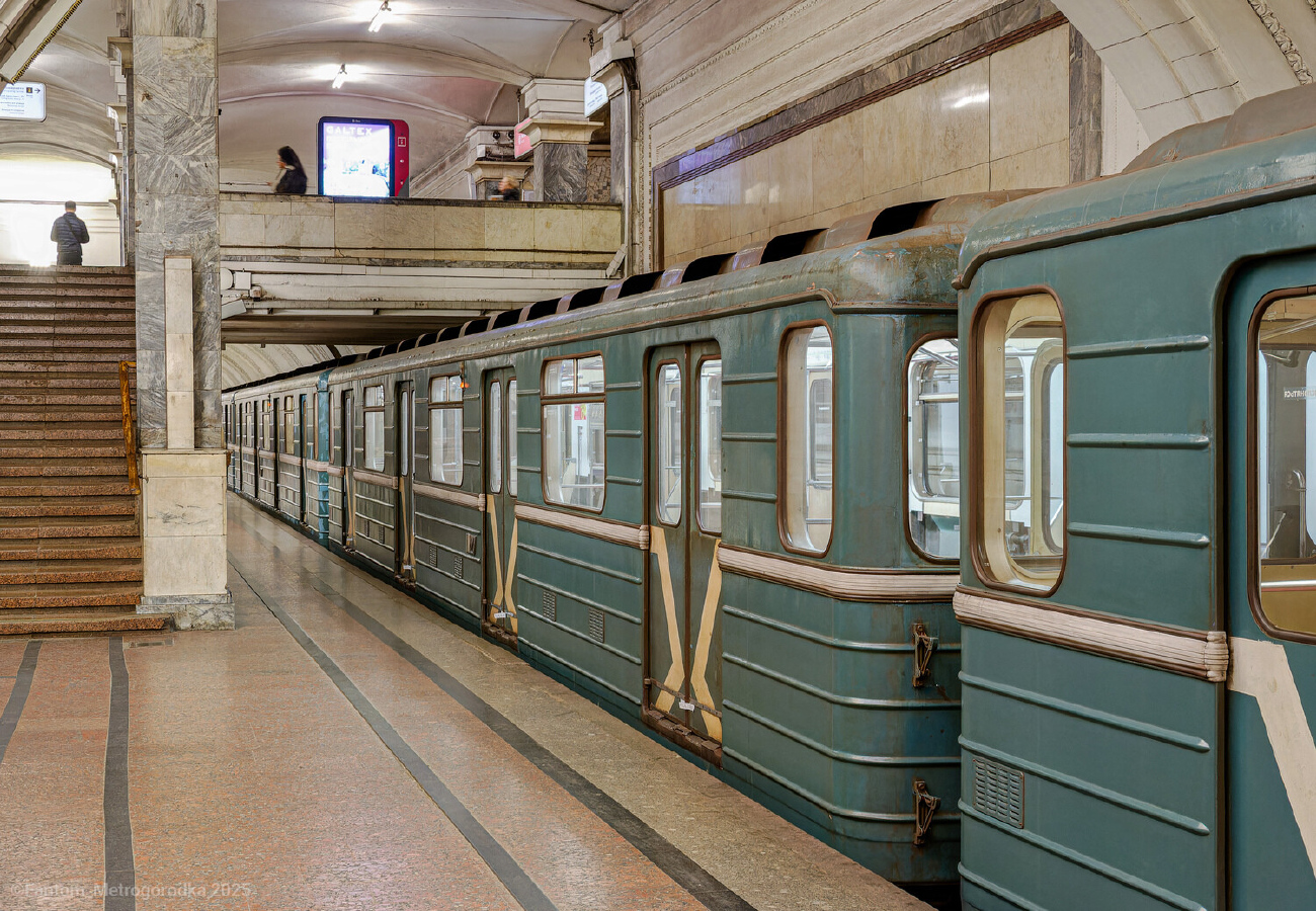 Москва, 81-714.5 (ЛВЗ/ВМ) № 11127