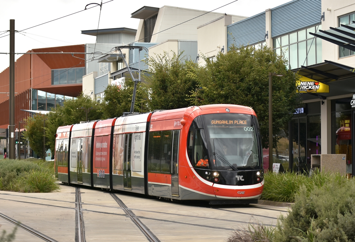 Canberra, CAF Urbos 100 Nr. 002