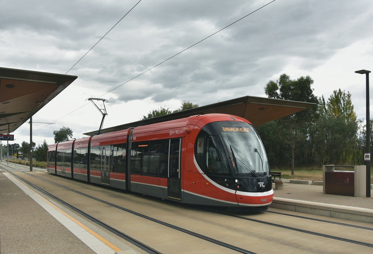 Kanbera, CAF Urbos 100 № 003