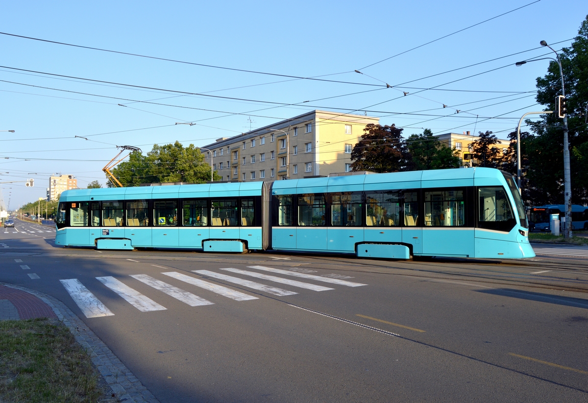 Ostrava, Stadler Tango NF2 č. 1727