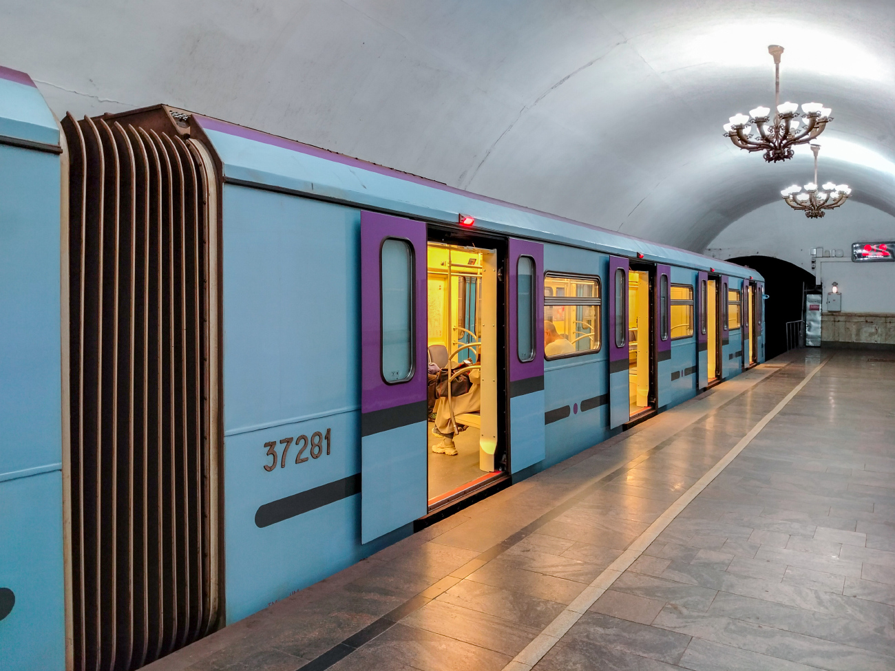 Москва, 81-760А № 37281; Москва — Парад поездов ко Дню города 13 — 14 сентября 2025