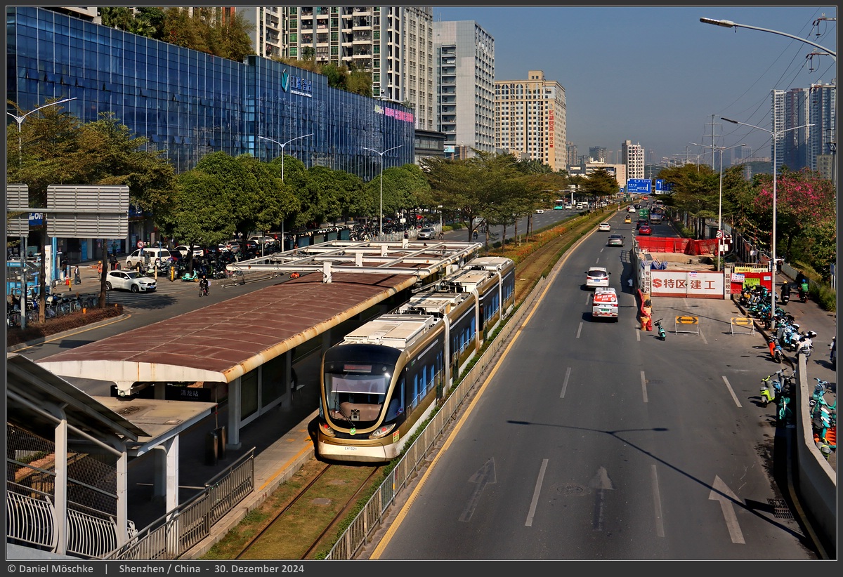Шэньчжэнь, CRRC Zhuzhou Longhua № LH102