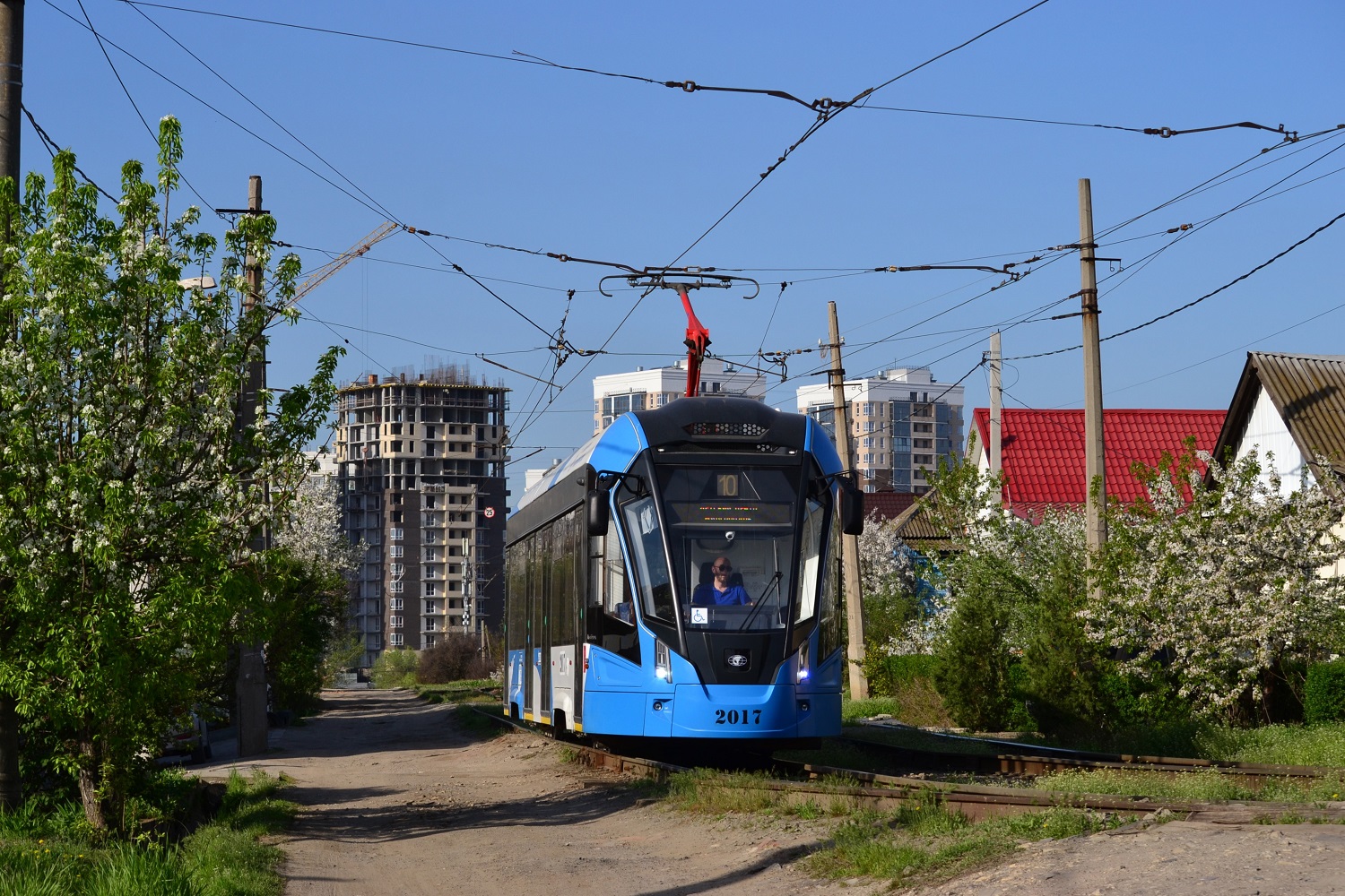 Волгоград, 71-911ЕМ «Львёнок» № 2017