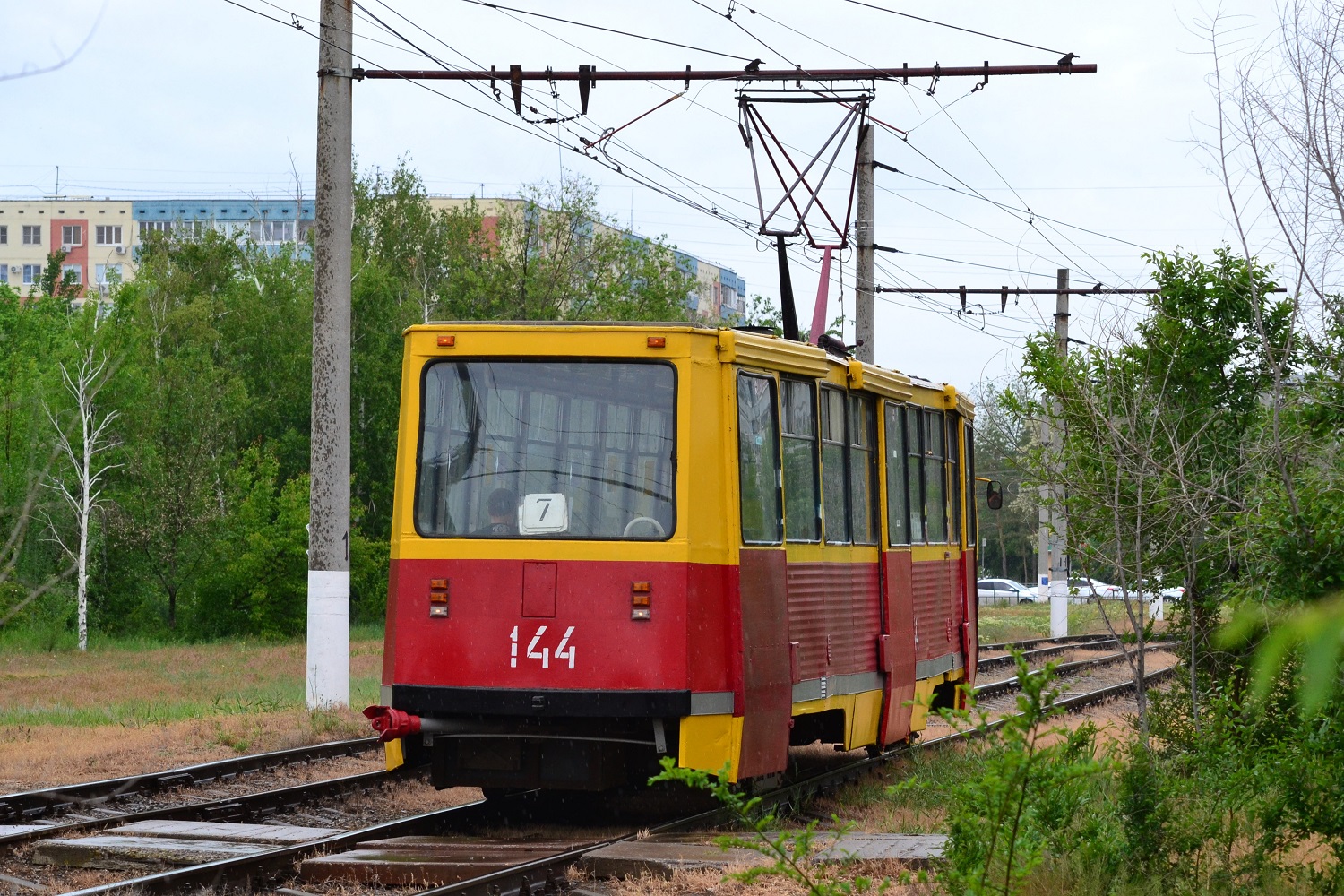 Волжский, 71-605 (КТМ-5М3) № 144