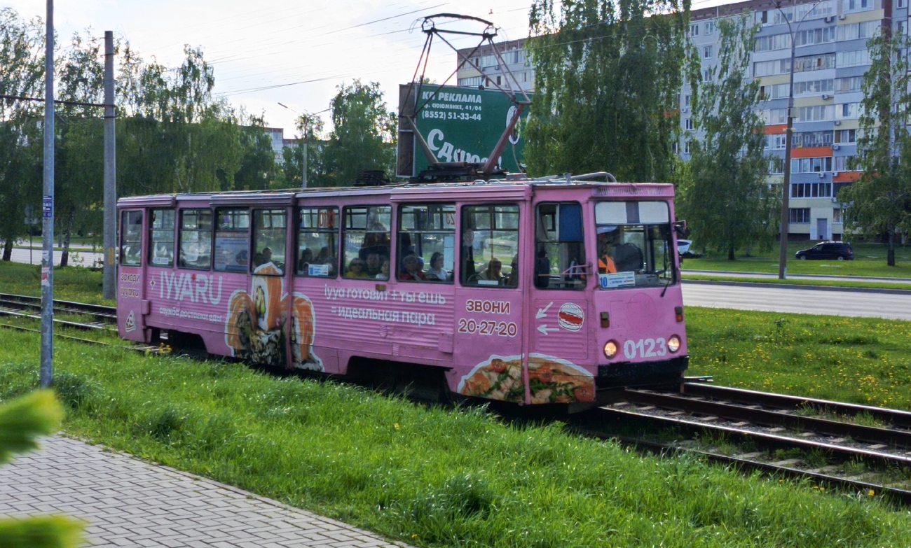 Набережные Челны, 71-605А № 0123