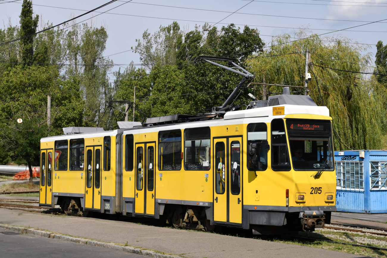 Орадя, Tatra KT4DM № 205