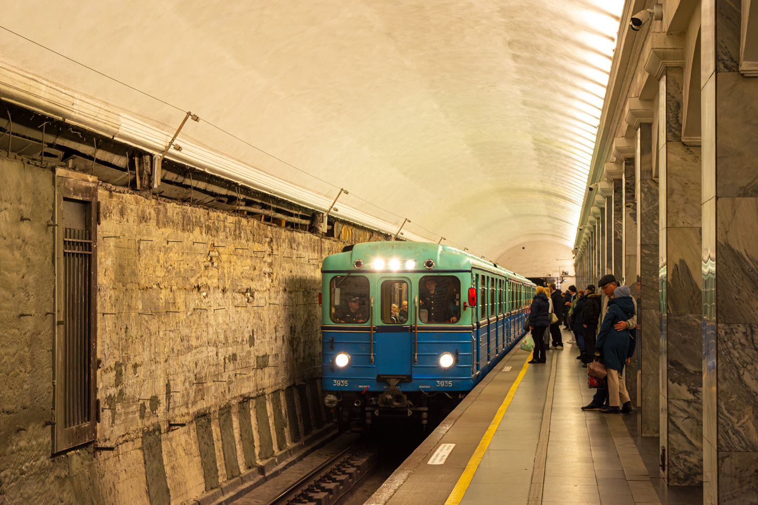 Sankt Petersburg, Ema (LVZ) Nr. 3935