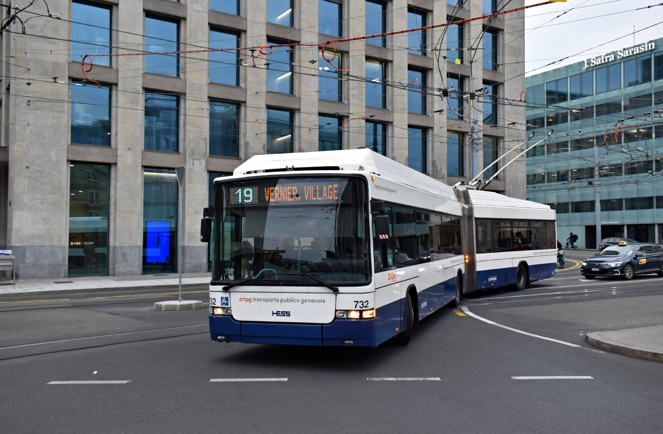 Женева, Hess SwissTrolley 3 (BGT-N2C) № 732