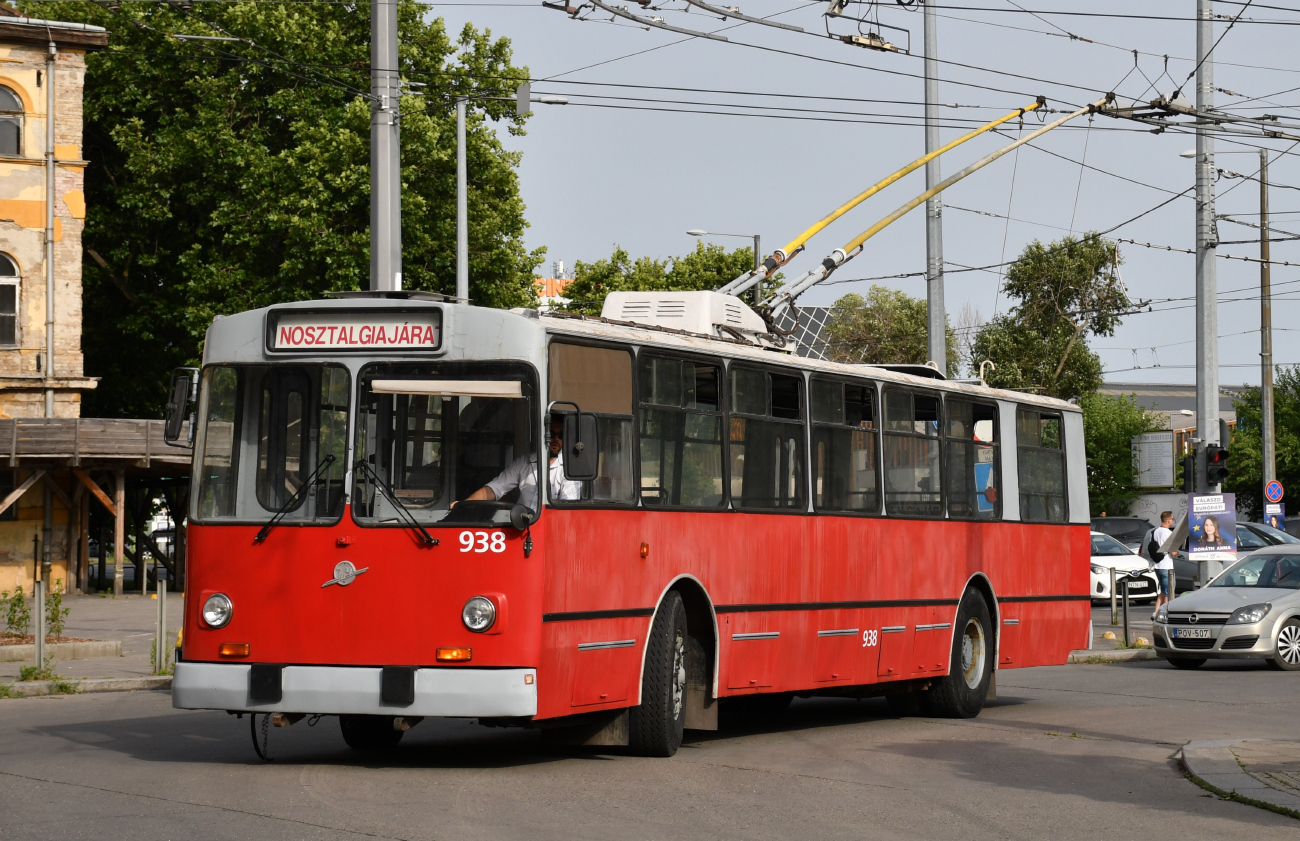 Будапешт, ЗиУ-682УВ № 938