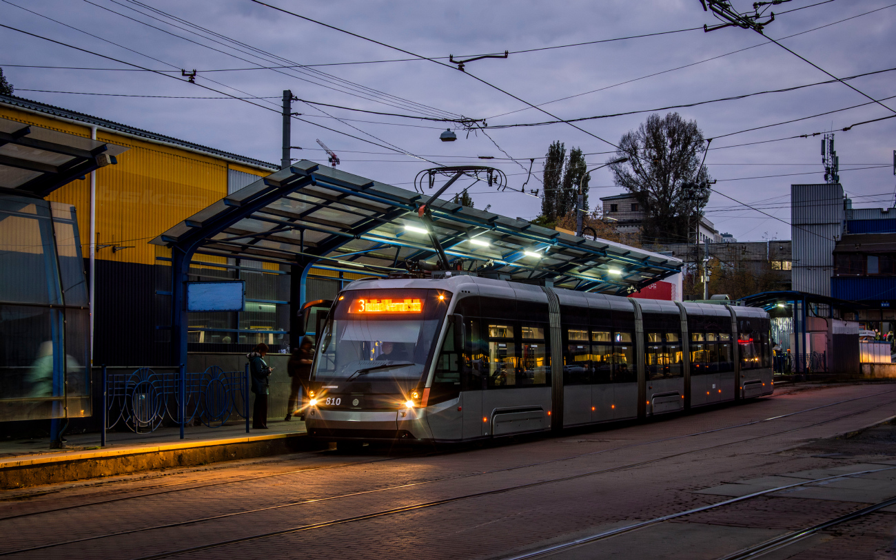 Киев, Electron T5B64 № 810