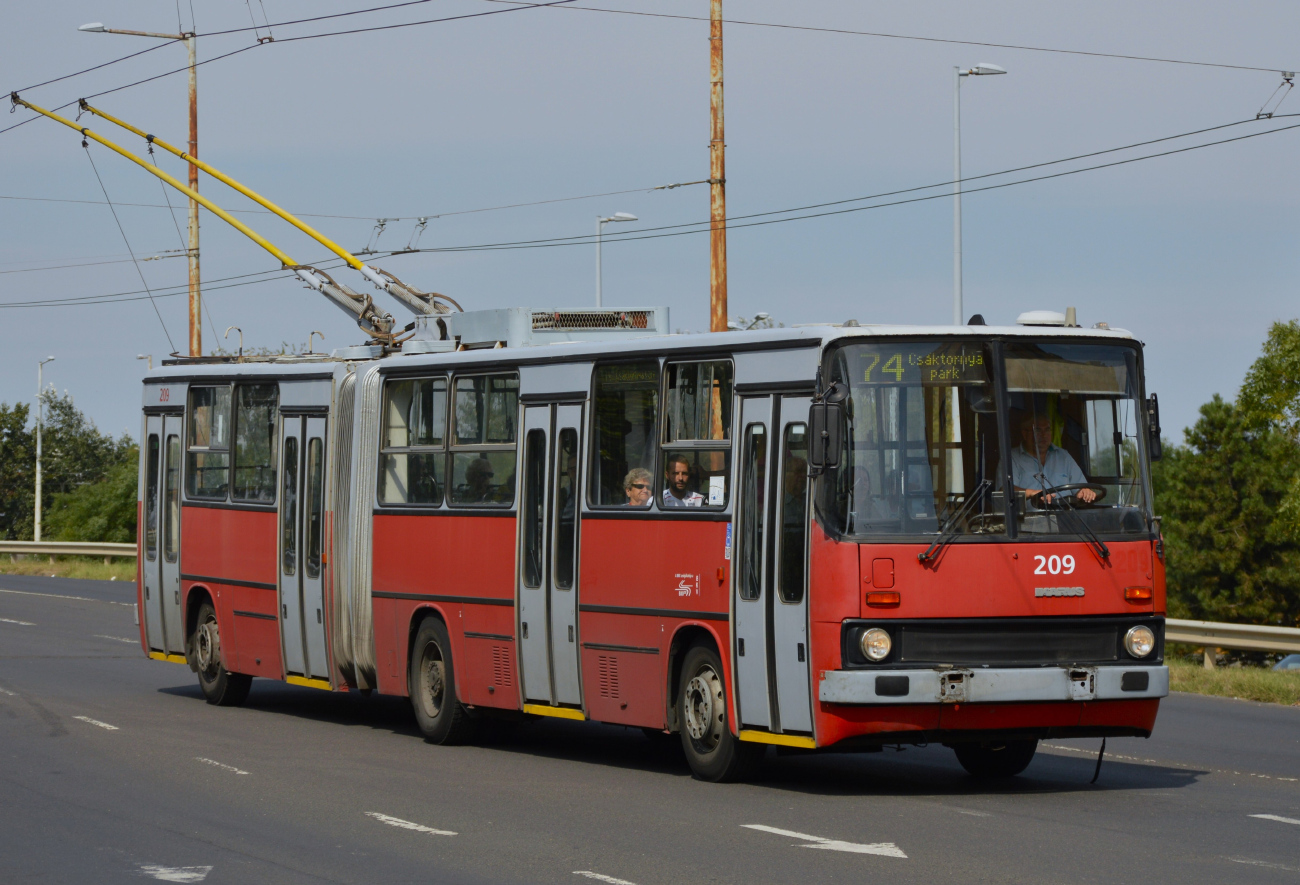 Будапешт, Ikarus 280.94 № 209