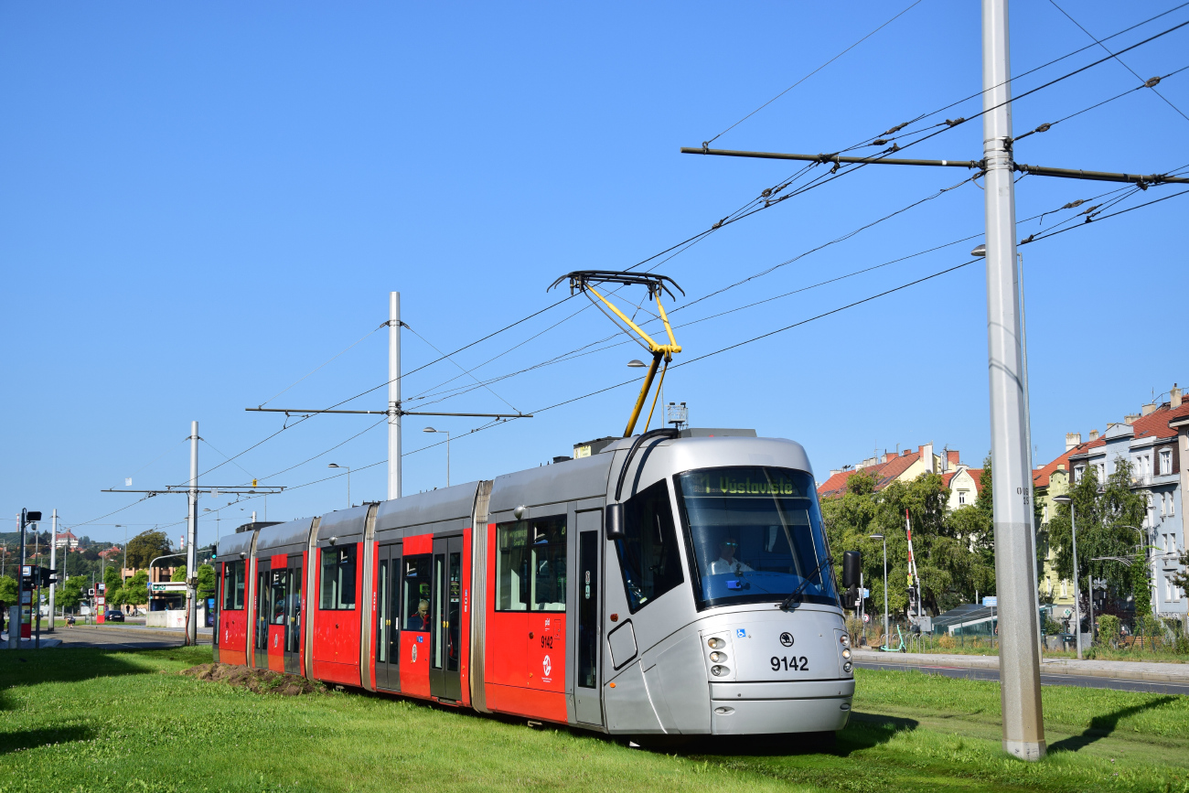 Praha, Škoda 14T Elektra č. 9142