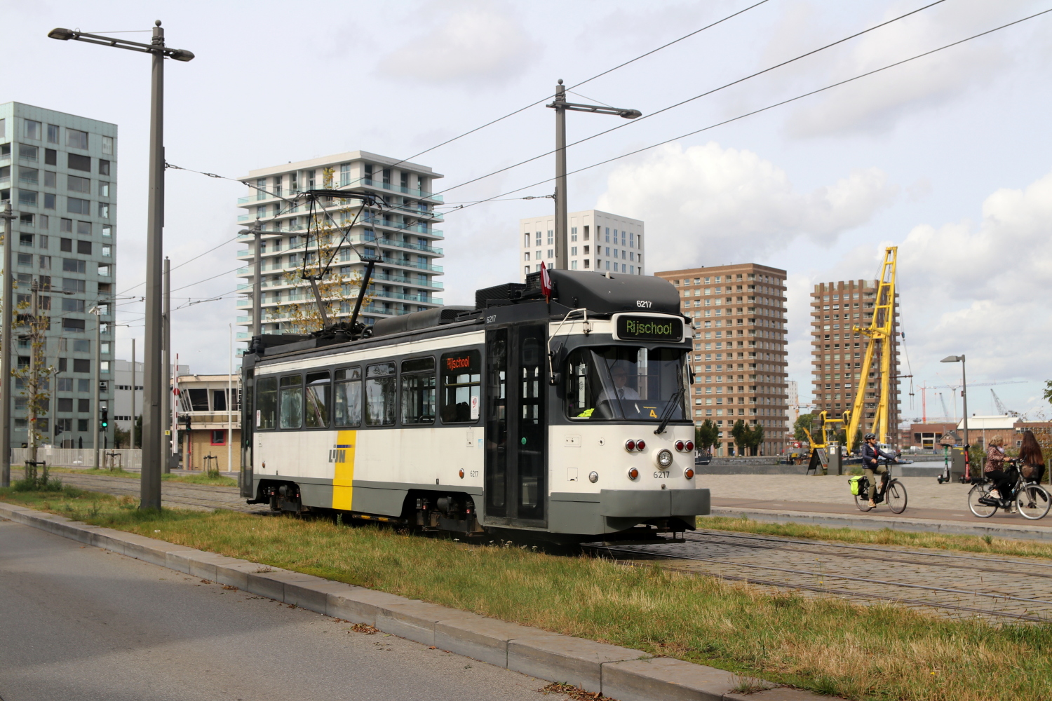 Antwerpen, BN PCC Gent (modernised) # 6217; Antwerpen — Farewell excursion with Ghent PCC 6217 (14/09/2025)