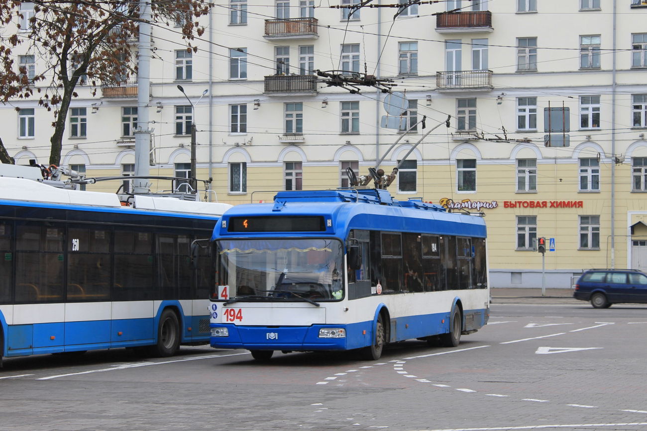Витебск, БКМ 321 № 194