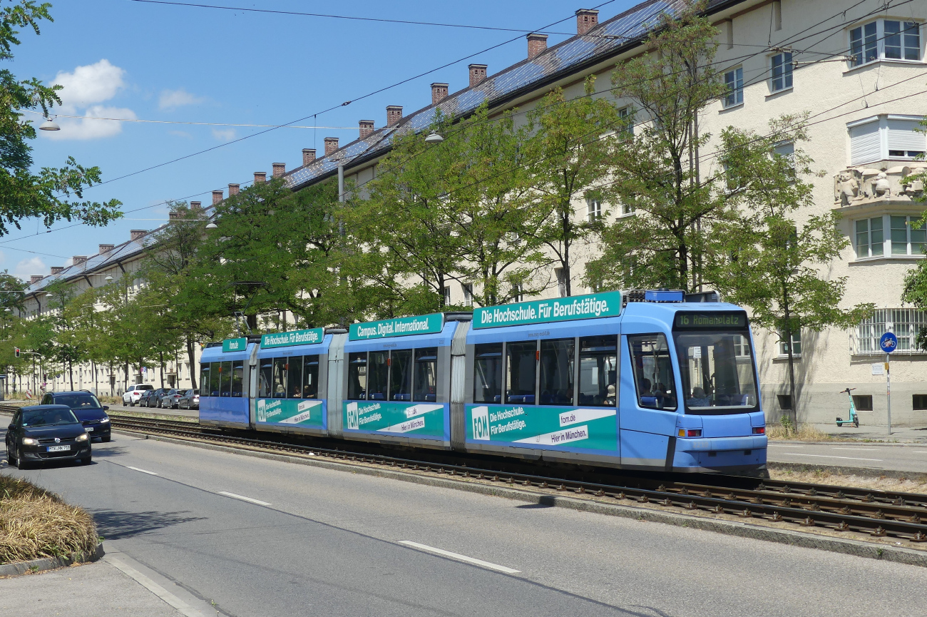 Мюнхен, Adtranz R3.3 № 2210