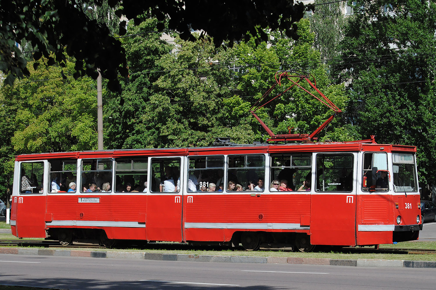 Vitebskas, 71-605 (KTM-5M3) nr. 381