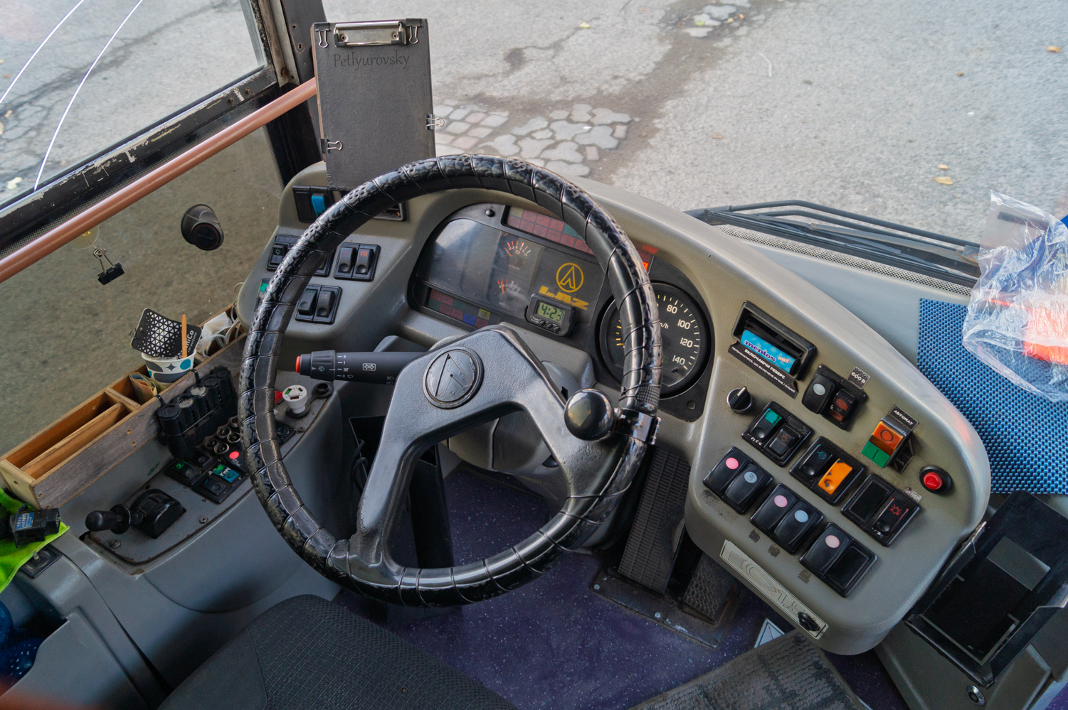 Ивано-Франковск, ЛАЗ E183D1 № 180