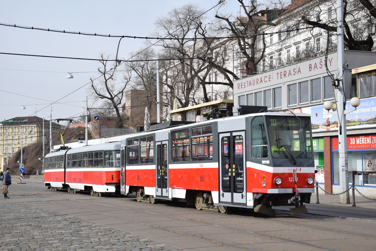 Брно, Tatra T6A5 № 1220