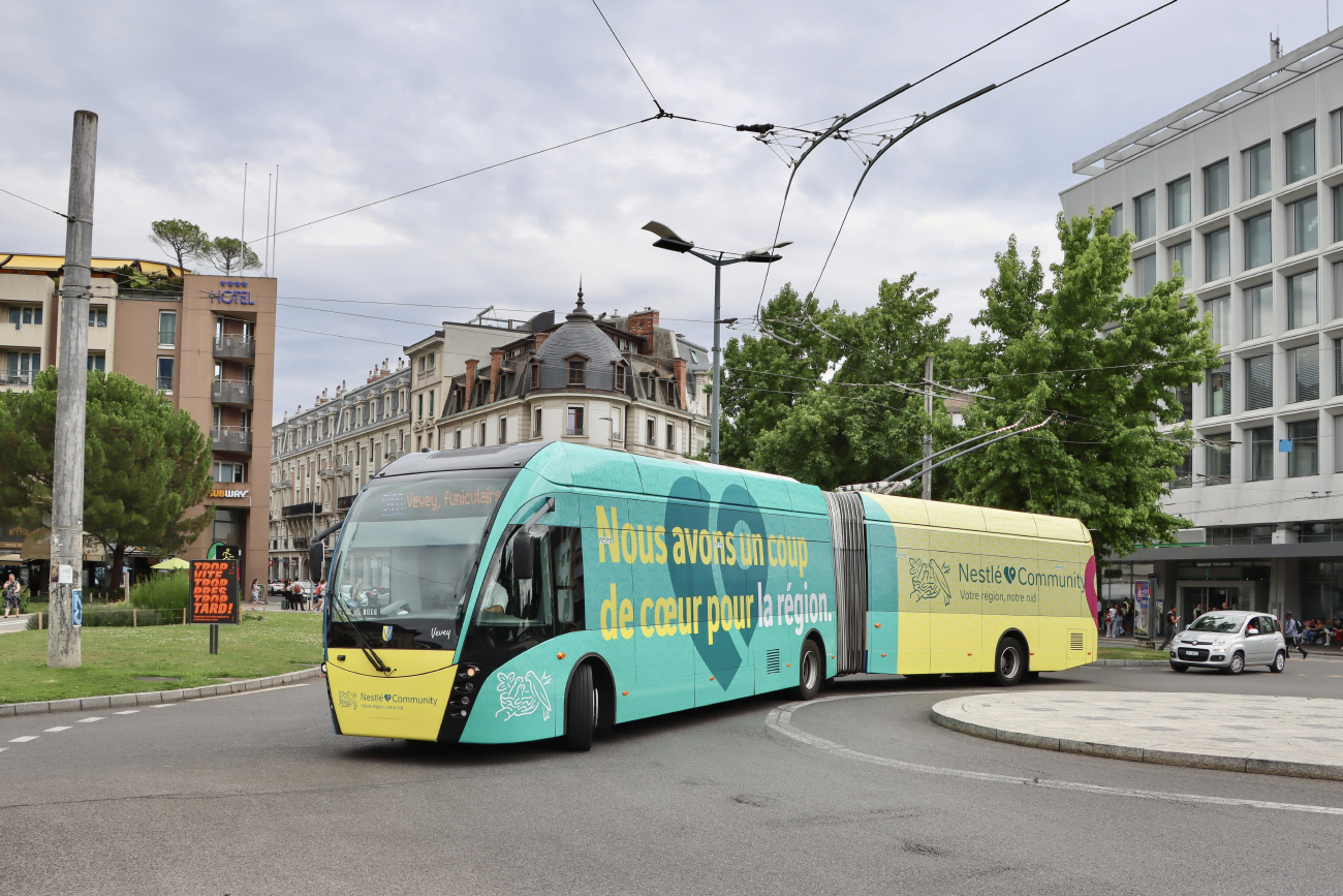 Вёве — Монтрё — Блоне, Van Hool Exqui.City 18 № 802