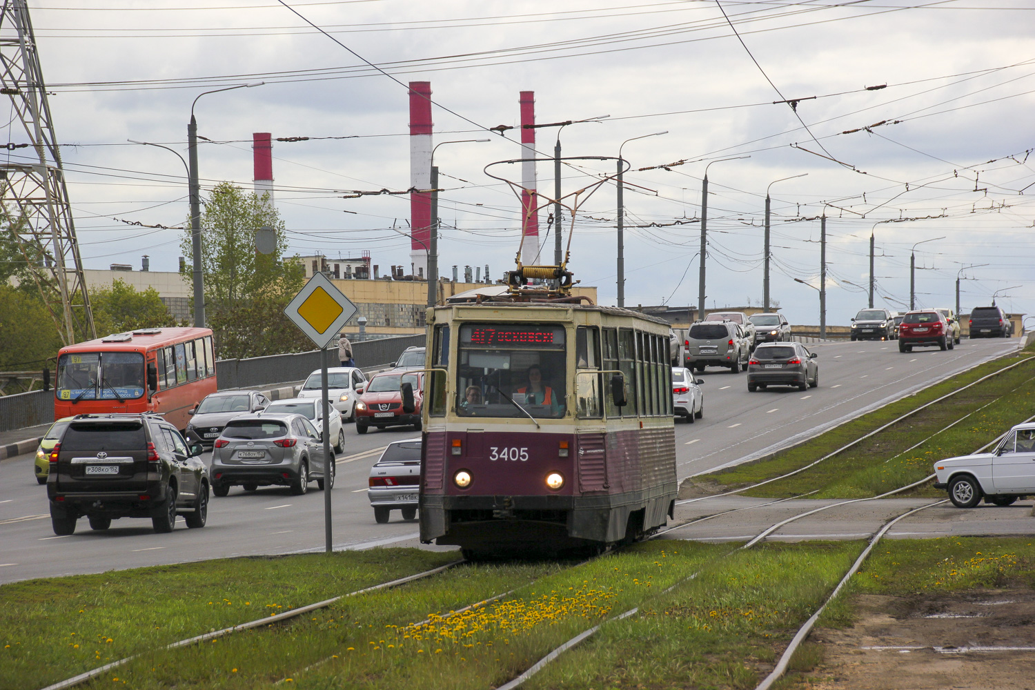 Nijni Novgorod, 71-605 (KTM-5M3) Nr. 3405
