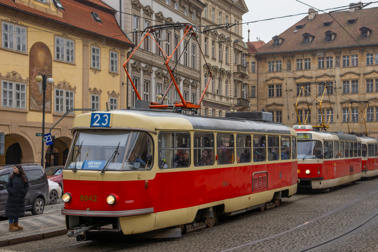 Прага, Tatra T3M № 8042