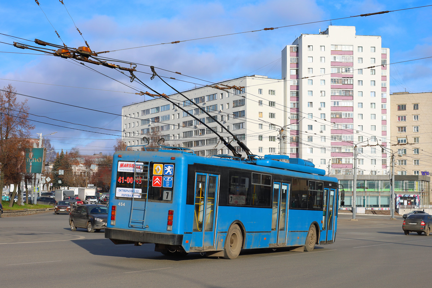 Киров, БТЗ-52767Р № 454