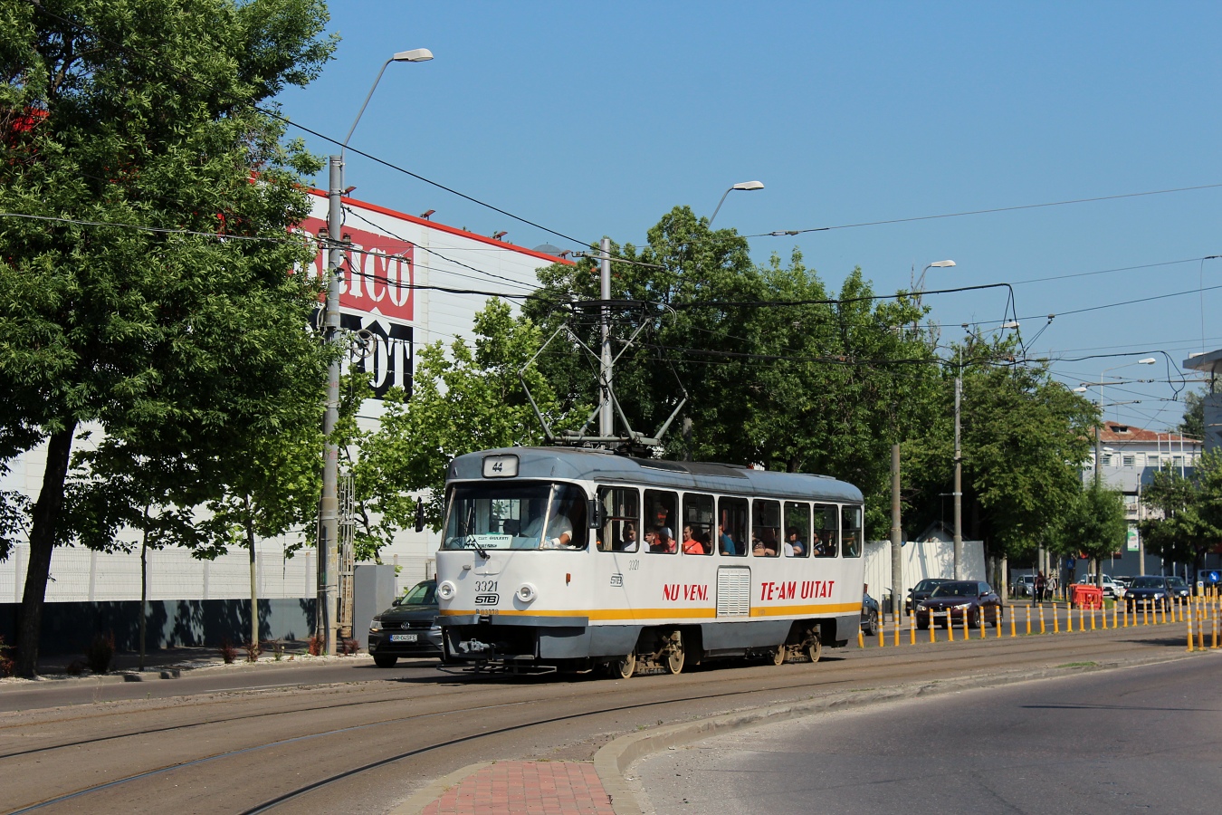 Бухарест - Илфов, Tatra T4R № 3321