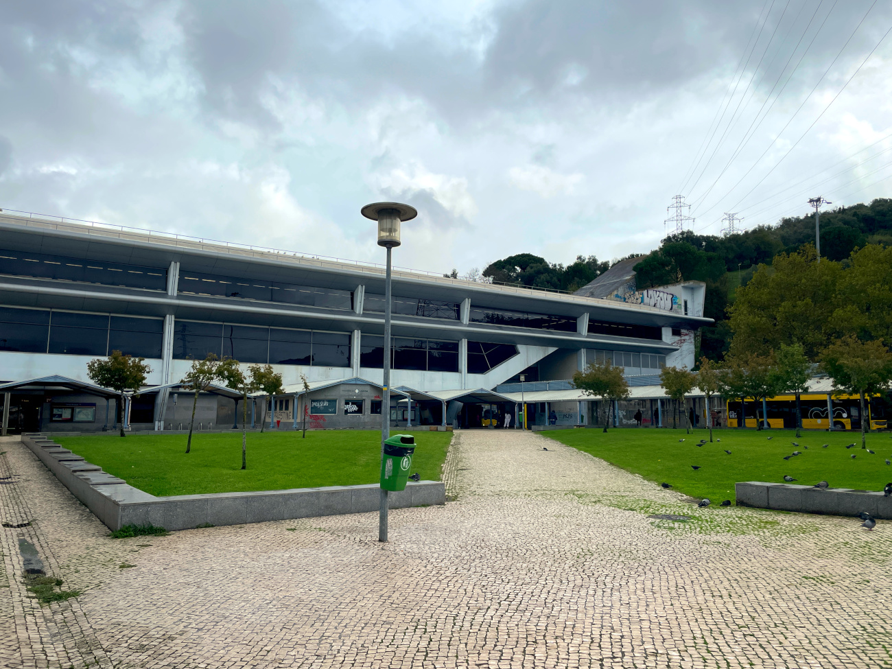 Лиссабон агломерациясы — Metro: Infrastructure; Лиссабон агломерациясы — Metro: Linha Amarela (Yellow Line)