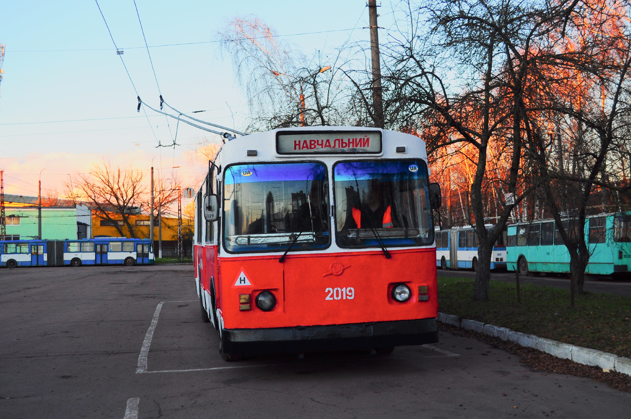 Житомир, ЗиУ-682В [В00] № 2019
